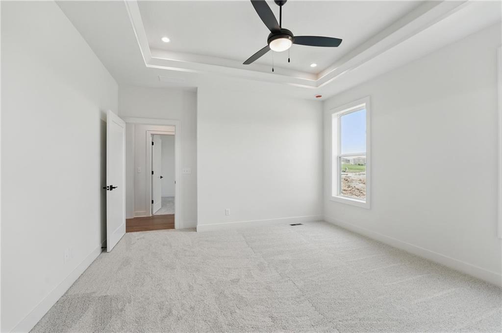 Homes for Sale in Kansas City, MO 64155 | 1518 NW 106th Terrace