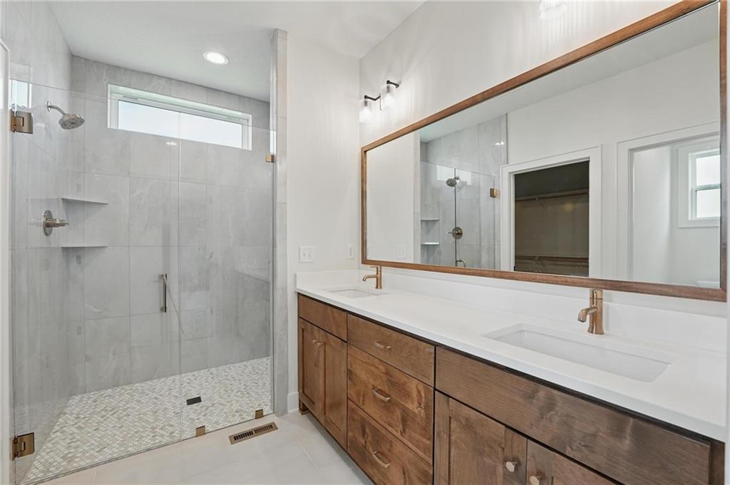 Homes for Sale in Kansas City, MO 64155 | 1518 NW 106th Terrace