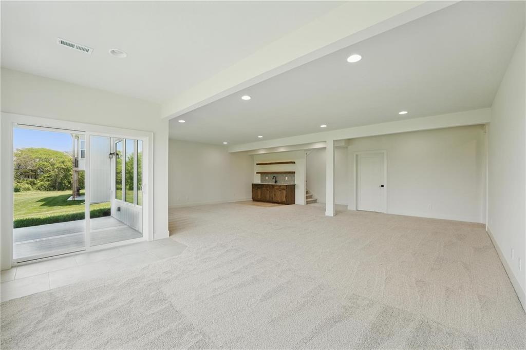 Homes for Sale in Kansas City, MO 64155 | 1518 NW 106th Terrace