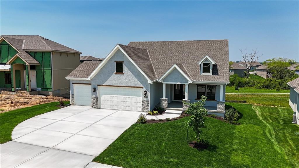 Homes for Sale in Kansas City, MO 64155 | 1518 NW 106th Terrace