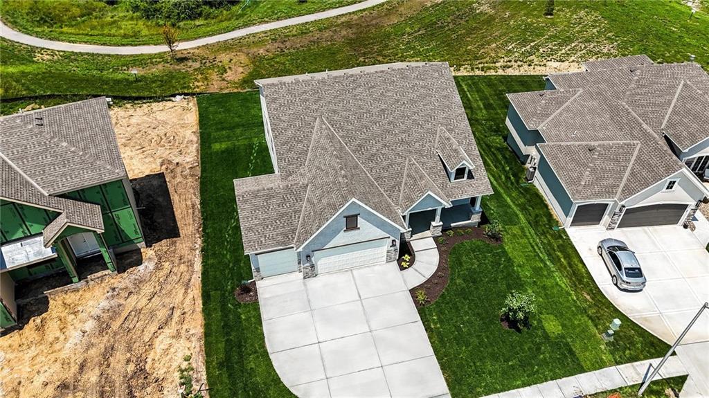 Homes for Sale in Kansas City, MO 64155 | 1518 NW 106th Terrace