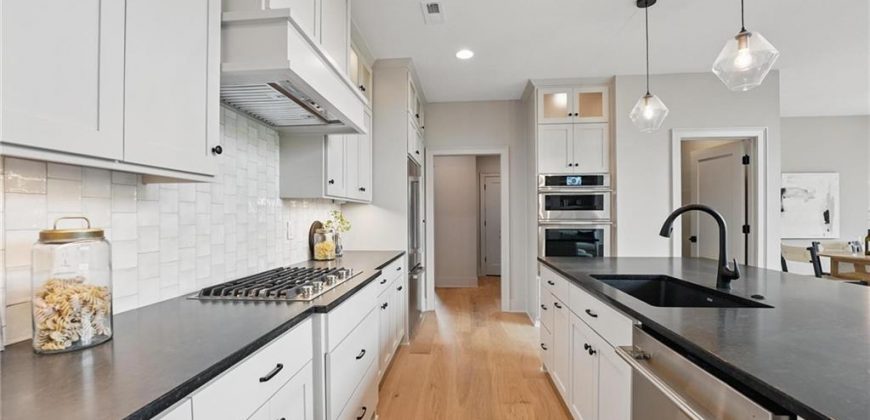 Homes for Sale in Kansas City, MO 64155 | 1506 NW 106th Terrace