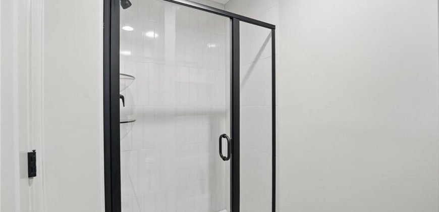 Homes for Sale in Kansas City, MO 64155 | 1506 NW 106th Terrace