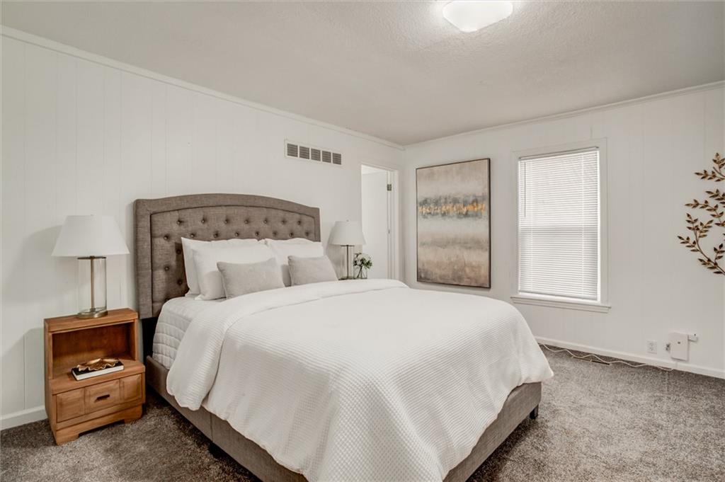 Homes for Sale in Liberty, MO 64068 | 463 E Mill Street