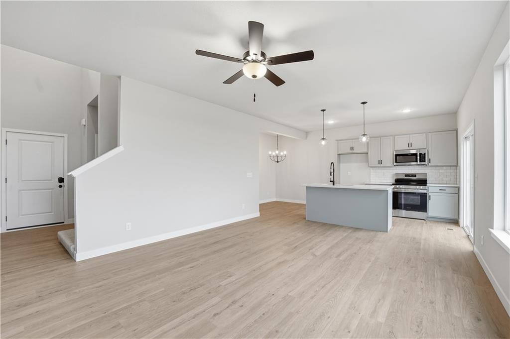 Homes for Sale in Kansas City, MO 64154 | 9633 N Colrain Avenue