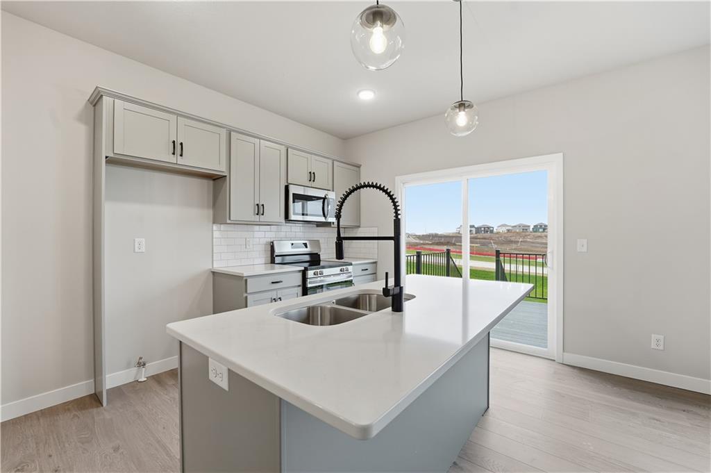 Homes for Sale in Kansas City, MO 64154 | 9633 N Colrain Avenue