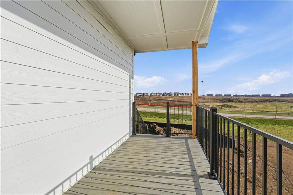 Homes for Sale in Kansas City, MO 64154 | 9637 N Colrain Avenue