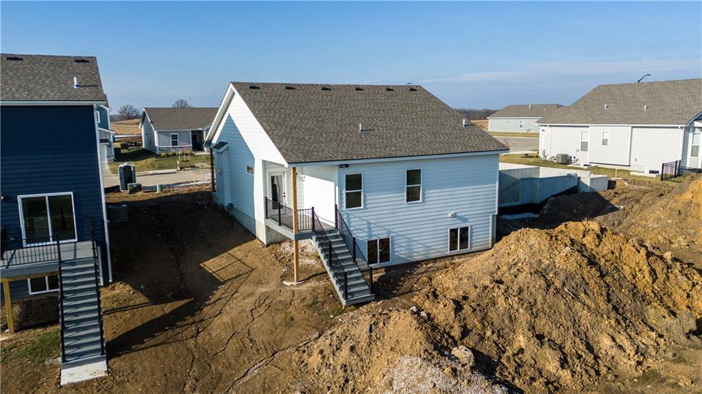 Homes for Sale in Kansas City, MO 64154 | 9637 N Colrain Avenue