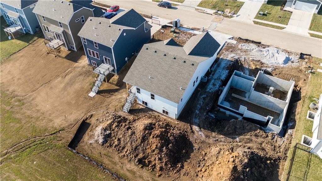 Homes for Sale in Kansas City, MO 64154 | 9637 N Colrain Avenue