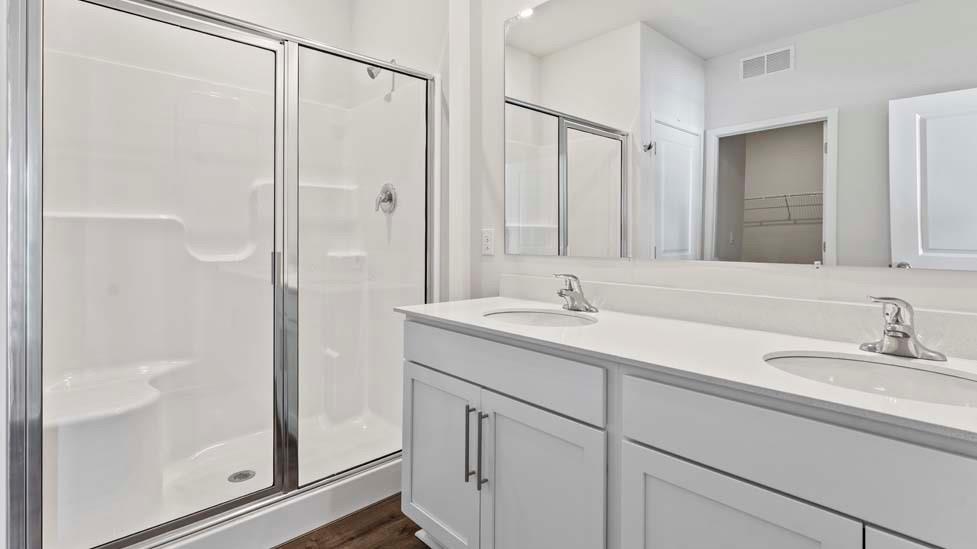 Homes for Sale in Platte City, MO 64079 | 2705  Mercer Lane