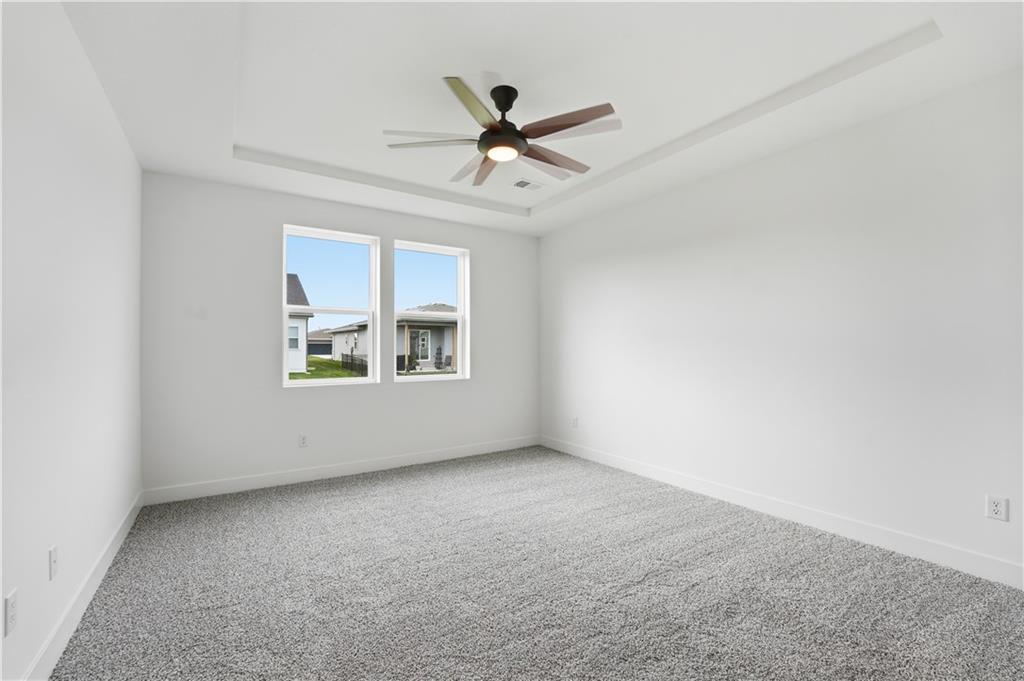 Homes for Sale in Kansas City, MO 64155 | 1603 NW 105th Terrace