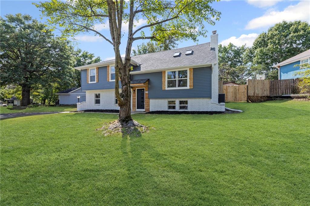 Homes for Sale in Kansas City, MO 64152 | 11005  Walnut Creek Drive