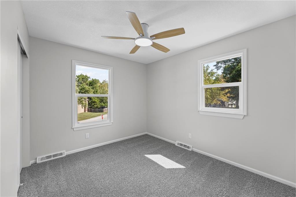 Homes for Sale in Kansas City, MO 64152 | 11005  Walnut Creek Drive