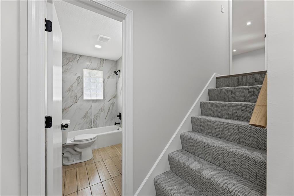 Homes for Sale in Kansas City, MO 64152 | 11005  Walnut Creek Drive