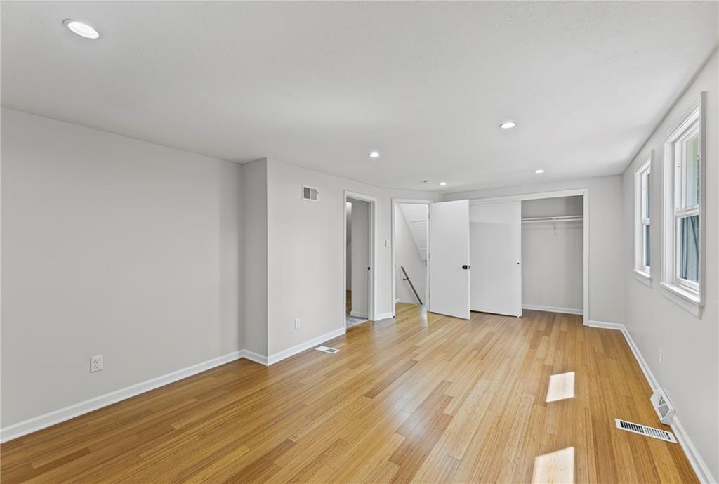 Homes for Sale in Kansas City, MO 64152 | 11005  Walnut Creek Drive