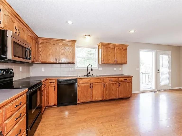 Homes for Sale in Kansas City, MO 64158 | 7514 N Lewis Avenue