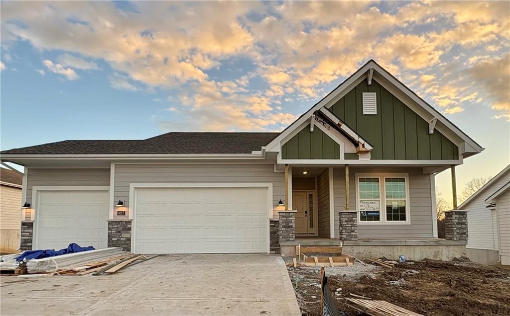 Homes for Sale in Kansas City, MO 64154 | 3017 NW 95th Terrace