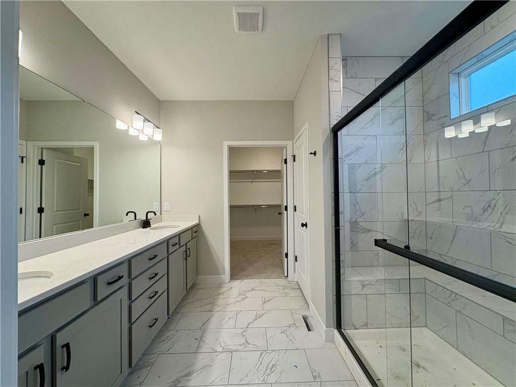 Homes for Sale in Kansas City, MO 64154 | 3017 NW 95th Terrace