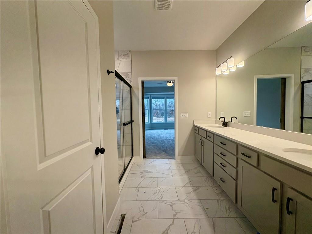 Homes for Sale in Kansas City, MO 64154 | 3017 NW 95th Terrace