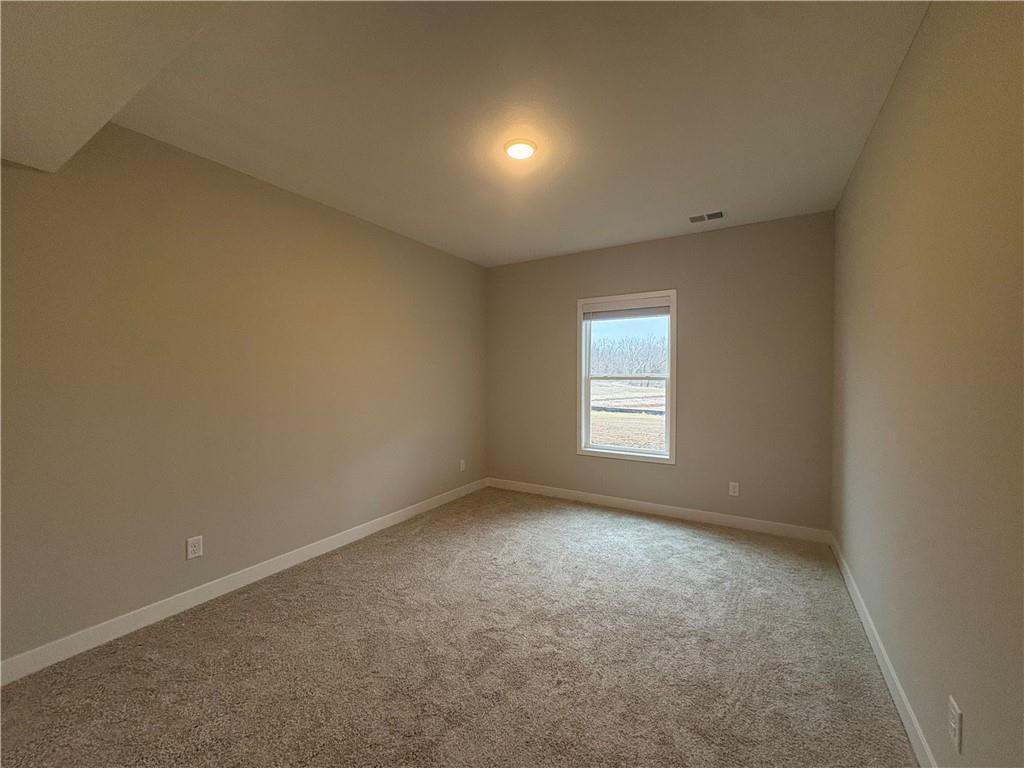 Homes for Sale in Kansas City, MO 64154 | 3017 NW 95th Terrace