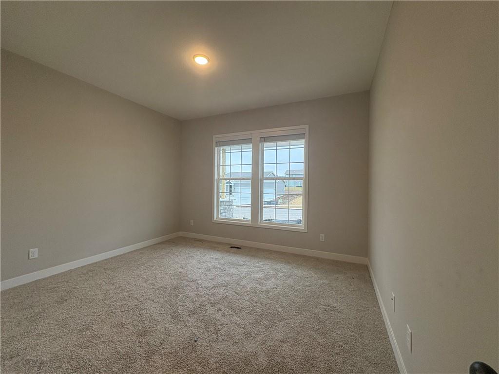 Homes for Sale in Kansas City, MO 64154 | 3017 NW 95th Terrace