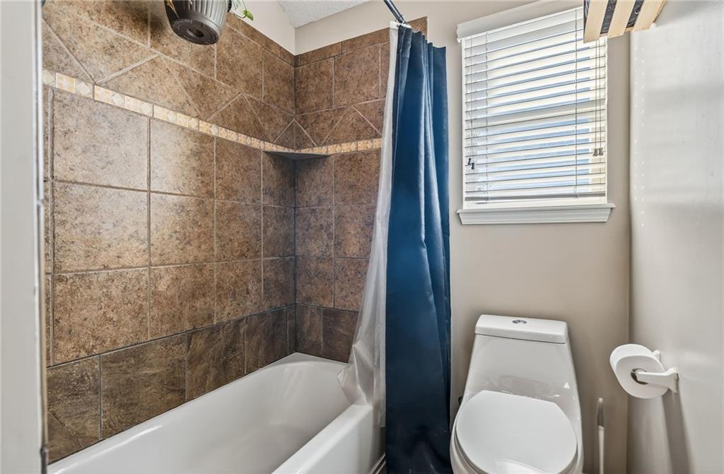 Homes for Sale in Kansas City, MO 64157 | 9305 NE Paw Paw Drive