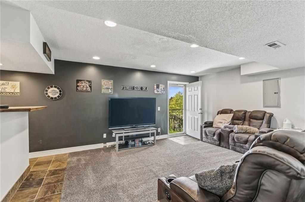 Homes for Sale in Kansas City, MO 64157 | 9305 NE Paw Paw Drive