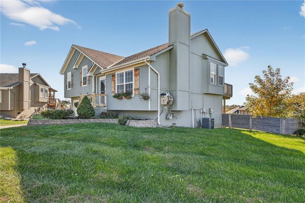 Homes for Sale in Kansas City, MO 64157 | 9305 NE Paw Paw Drive