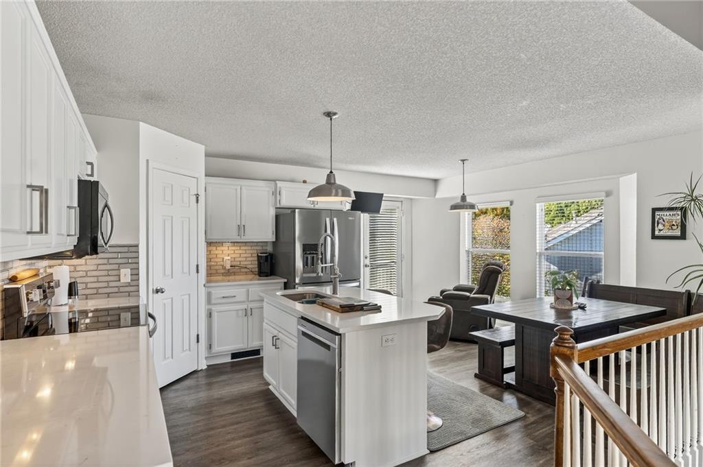 Homes for Sale in Kansas City, MO 64157 | 9305 NE Paw Paw Drive