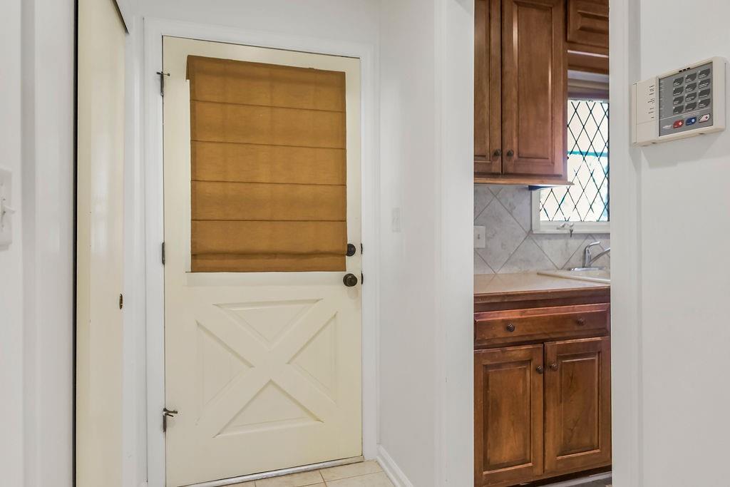 Homes for Sale in Gladstone, MO 64119 | 6719 N BELLEFONTAINE Avenue