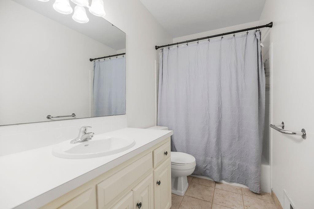 Homes for Sale in Gladstone, MO 64119 | 6719 N BELLEFONTAINE Avenue