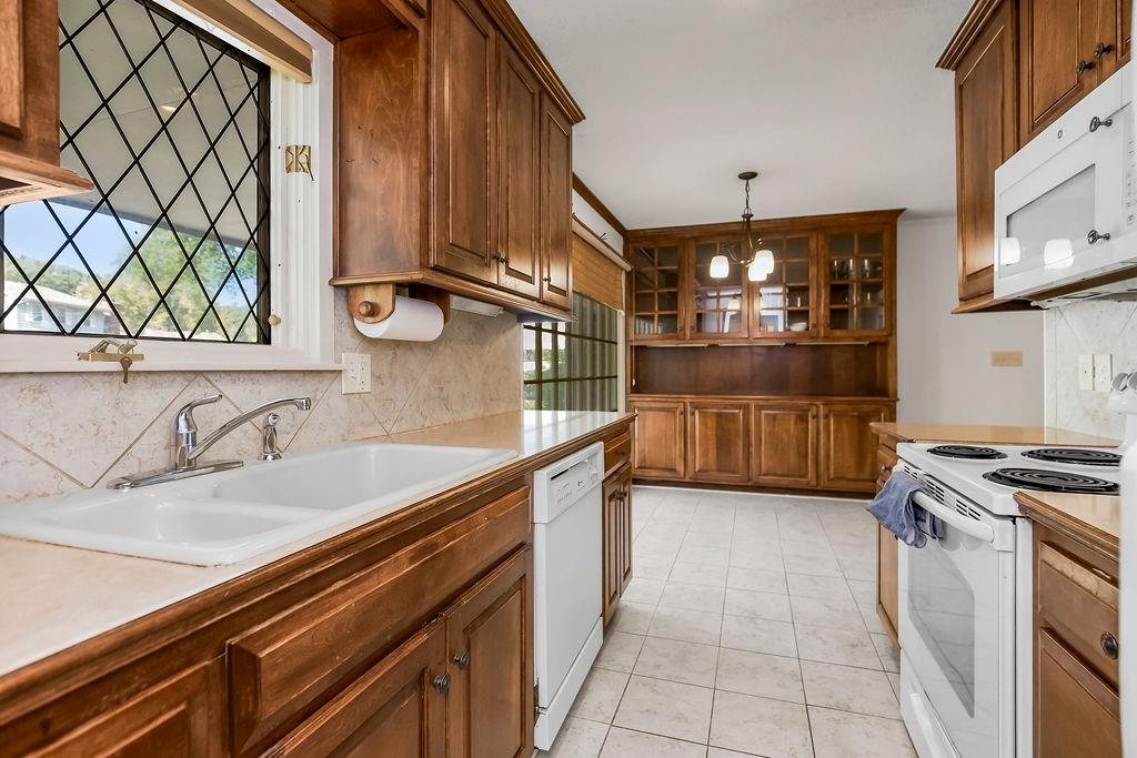 Homes for Sale in Gladstone, MO 64119 | 6719 N BELLEFONTAINE Avenue