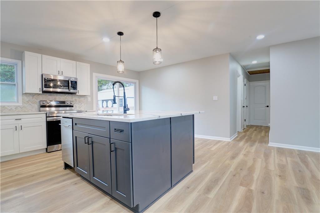 Homes for Sale in Kansas City, MO 64117 | 5221 NE 39th Street