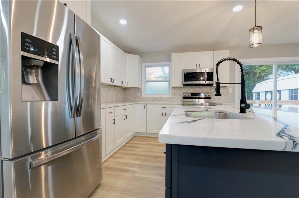 Homes for Sale in Kansas City, MO 64117 | 5221 NE 39th Street