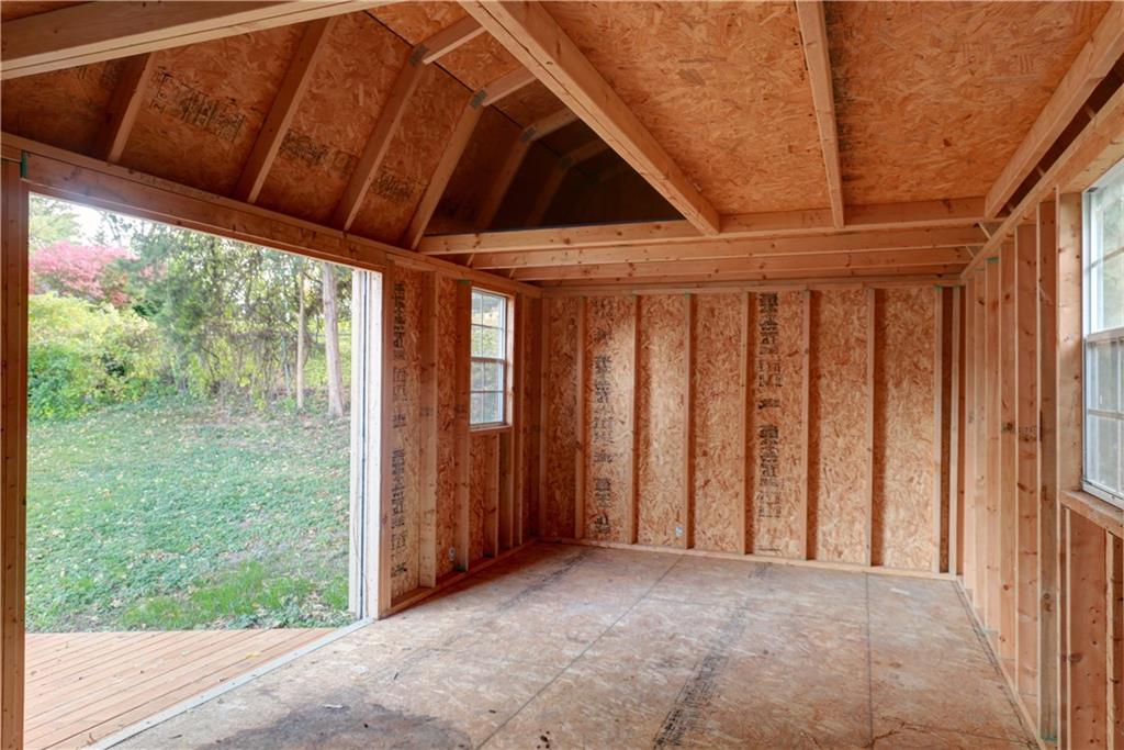 Homes for Sale in Kansas City, MO 64117 | 5221 NE 39th Street