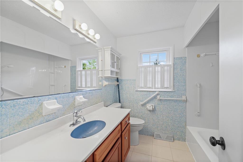 Homes for Sale in Kansas City, MO 64155 | 10701 N Main Street