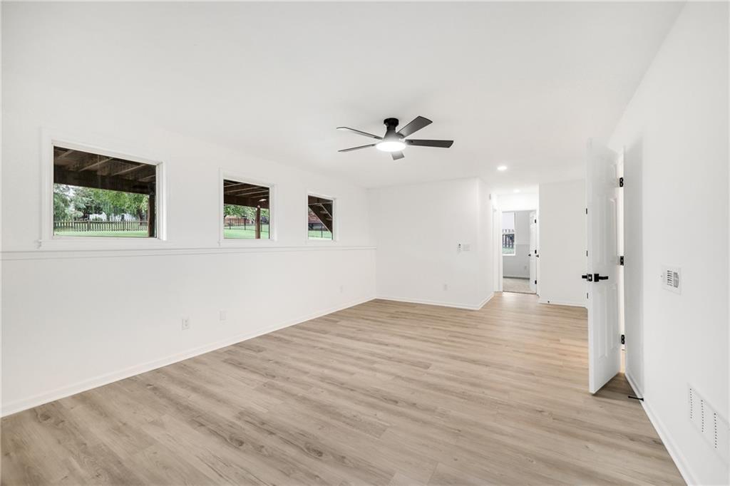 Homes for Sale in Platte City, MO 64079 | 13420  Timber Park Drive