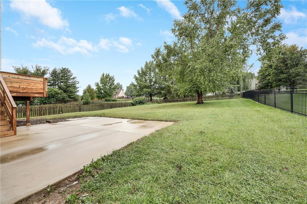 Homes for Sale in Platte City, MO 64079 | 13420  Timber Park Drive