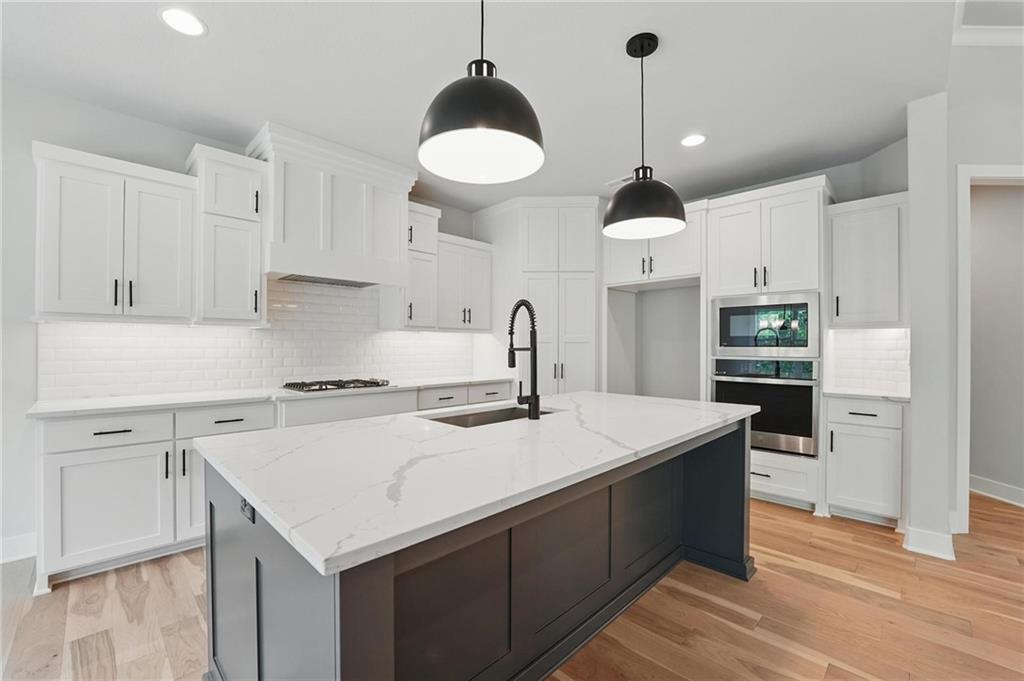 Homes for Sale in Kansas City, MO 64155 | 1406 NW 106th Terrace