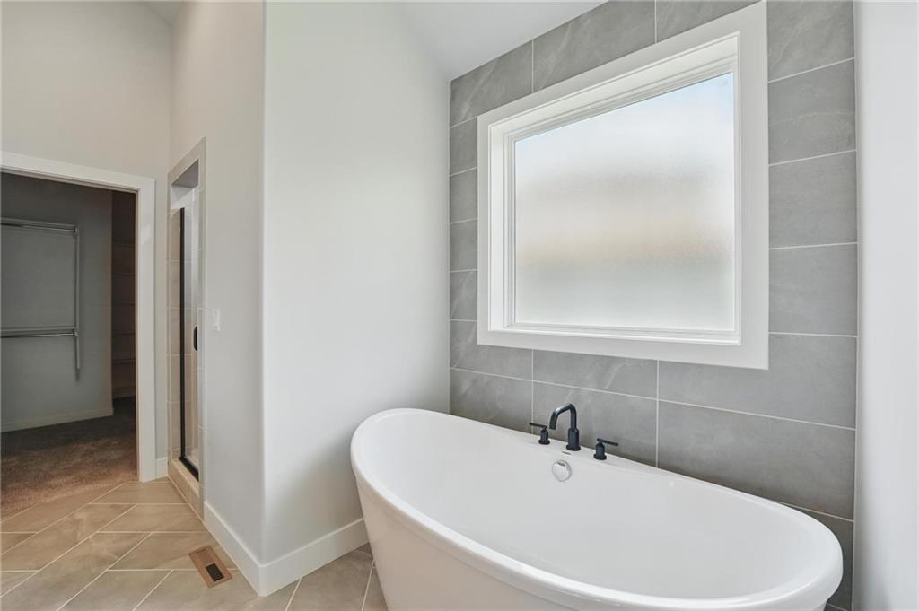 Homes for Sale in Kansas City, MO 64155 | 1406 NW 106th Terrace