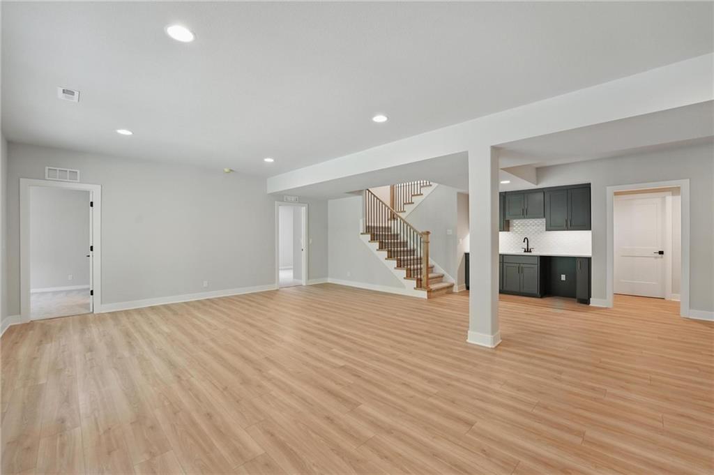 Homes for Sale in Kansas City, MO 64155 | 1406 NW 106th Terrace