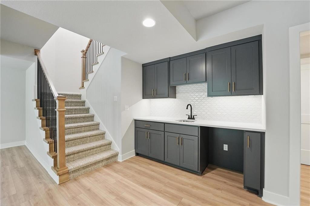 Homes for Sale in Kansas City, MO 64155 | 1406 NW 106th Terrace