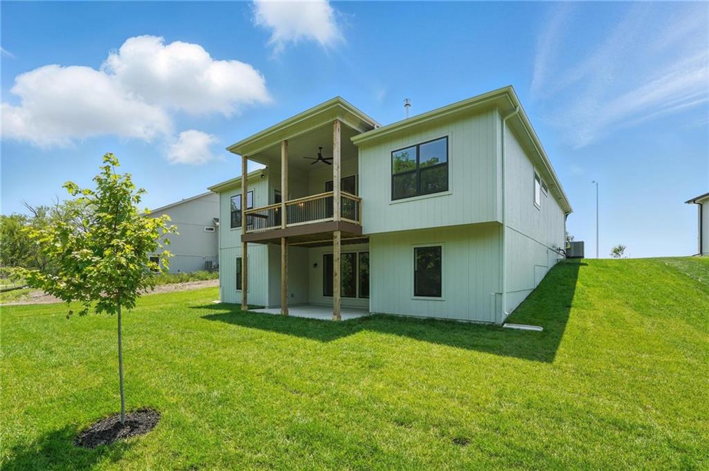 Homes for Sale in Kansas City, MO 64155 | 1406 NW 106th Terrace