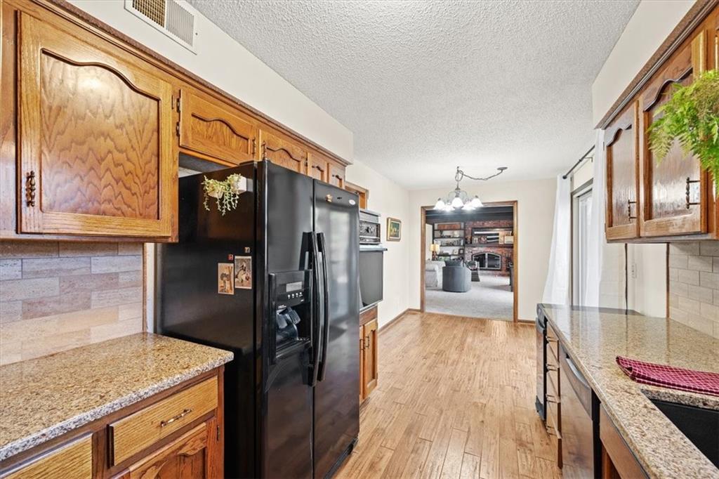 Homes for Sale in Parkville, MO 64152 | 6532 NW Melody Court