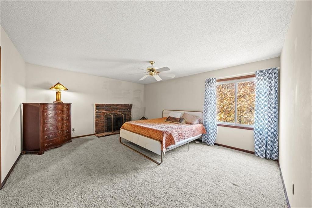 Homes for Sale in Parkville, MO 64152 | 6532 NW Melody Court