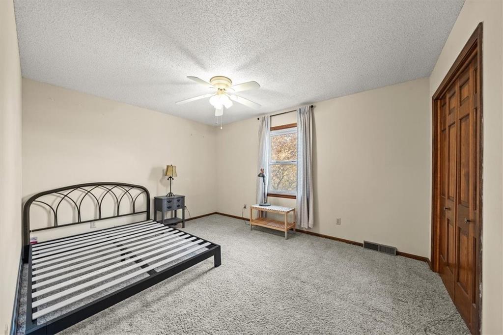 Homes for Sale in Parkville, MO 64152 | 6532 NW Melody Court