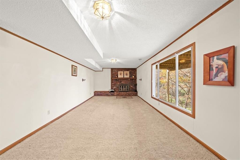 Homes for Sale in Parkville, MO 64152 | 6532 NW Melody Court