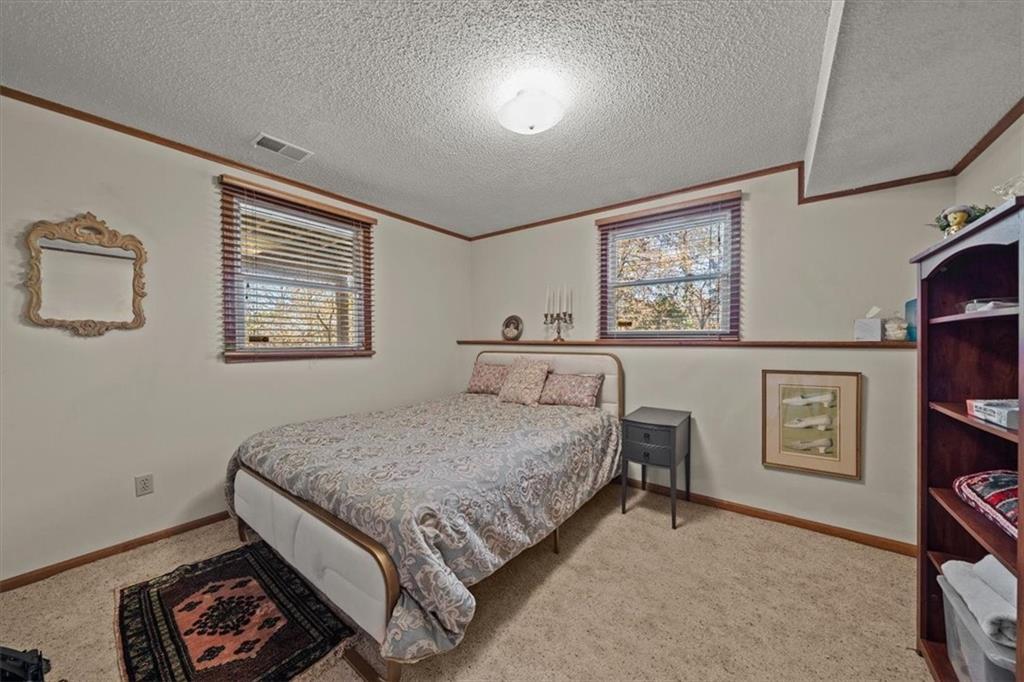 Homes for Sale in Parkville, MO 64152 | 6532 NW Melody Court