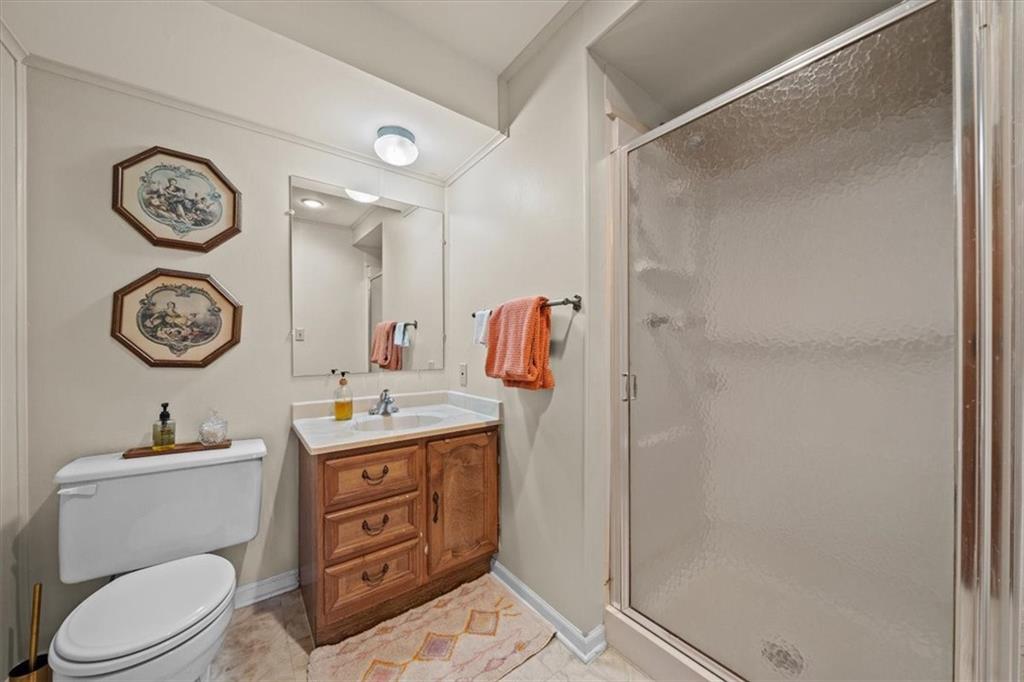 Homes for Sale in Parkville, MO 64152 | 6532 NW Melody Court