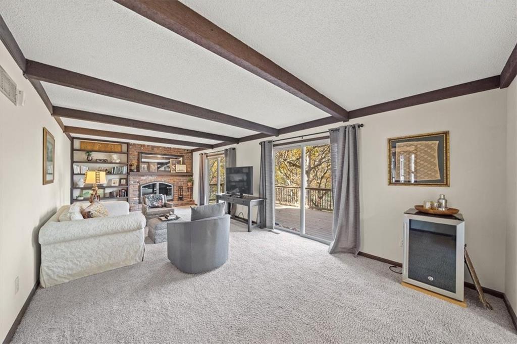 Homes for Sale in Parkville, MO 64152 | 6532 NW Melody Court